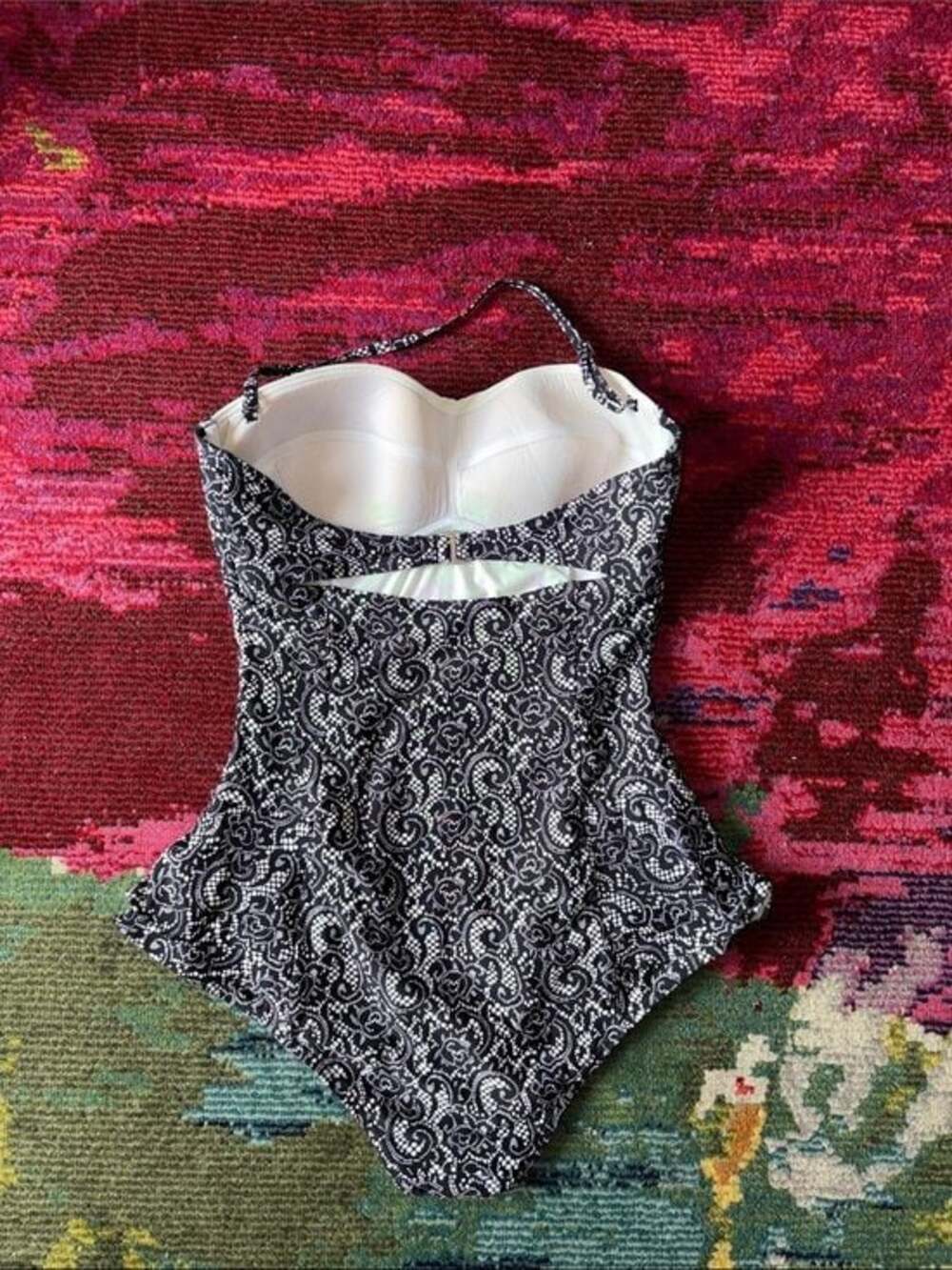 SOLD DKNY Bathing Suit Ruffle Black & White 12 - Picture 4 of 5